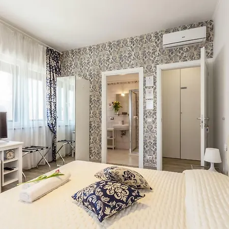 ゲストハウス セントラル シティ B&B ボローニャ