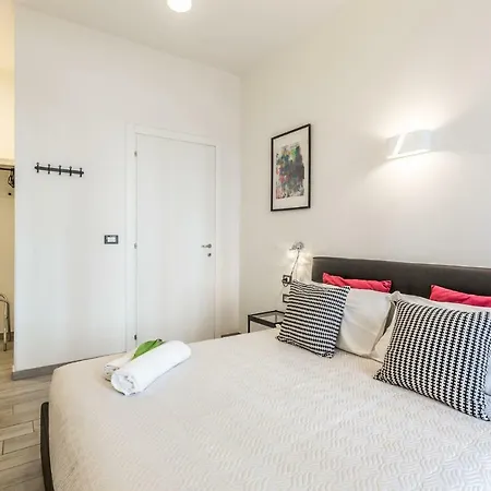 Central City Rooms 3* Bologna