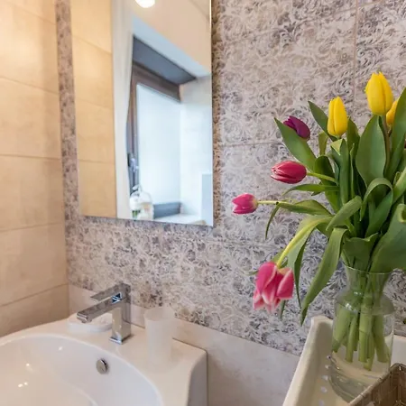 Central City Rooms 3* Bologna
