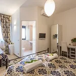 Central City Rooms Gasthuis 4*