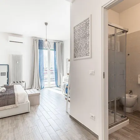 Central City Rooms Pensionat Bologna