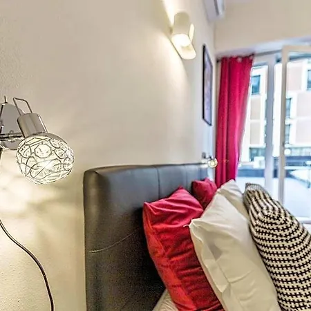 Central City Rooms 4* בולוניה