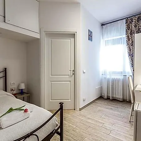 Central City Rooms בולוניה