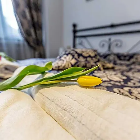 Central City Rooms Гостевой дом