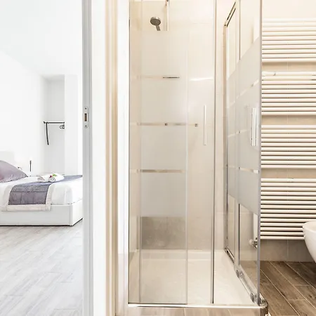 Central City Rooms Гостевой дом Болонья
