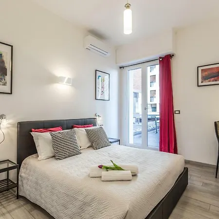 Central City Rooms 4*