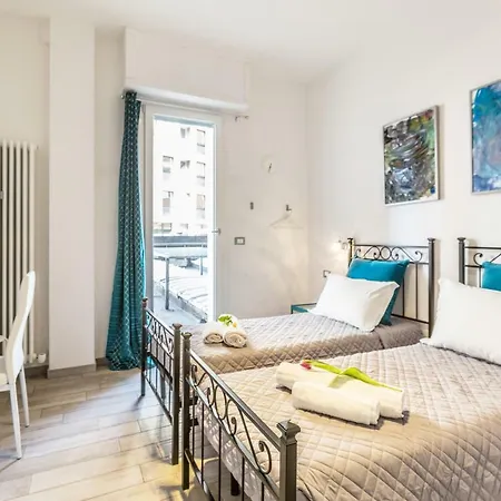 Konukevi Central City Rooms Bolonya