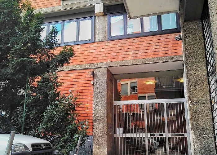 Central City Rooms 4*