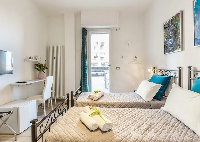 Central City Rooms Penzion 4*