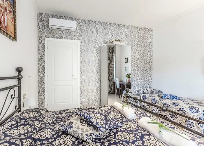 Pensión Central City Rooms