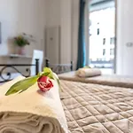 בית הארחה Central City Rooms