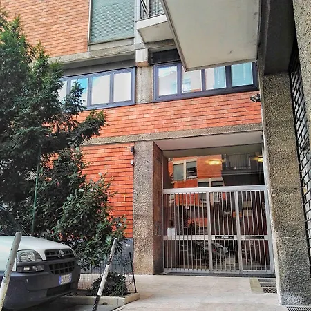 Central City Rooms 4*