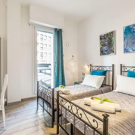 Central City Rooms Vendégház 4*