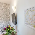 Central City Rooms 4*